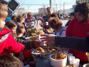 PLAZA OUBI�AS: La comisi�n vecinal organizar� el 37 festival D�a del Ni�o